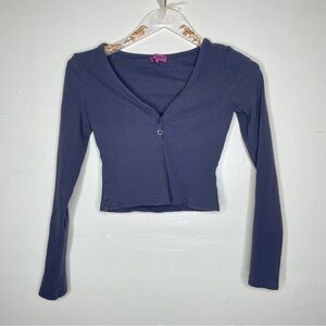 EDITKED BLUE LONG SLEEVE BUTTON CROP TOP SZ M